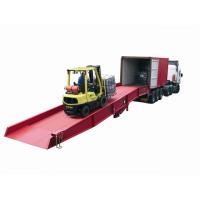 Cầu dẫn xe nâng lên Container